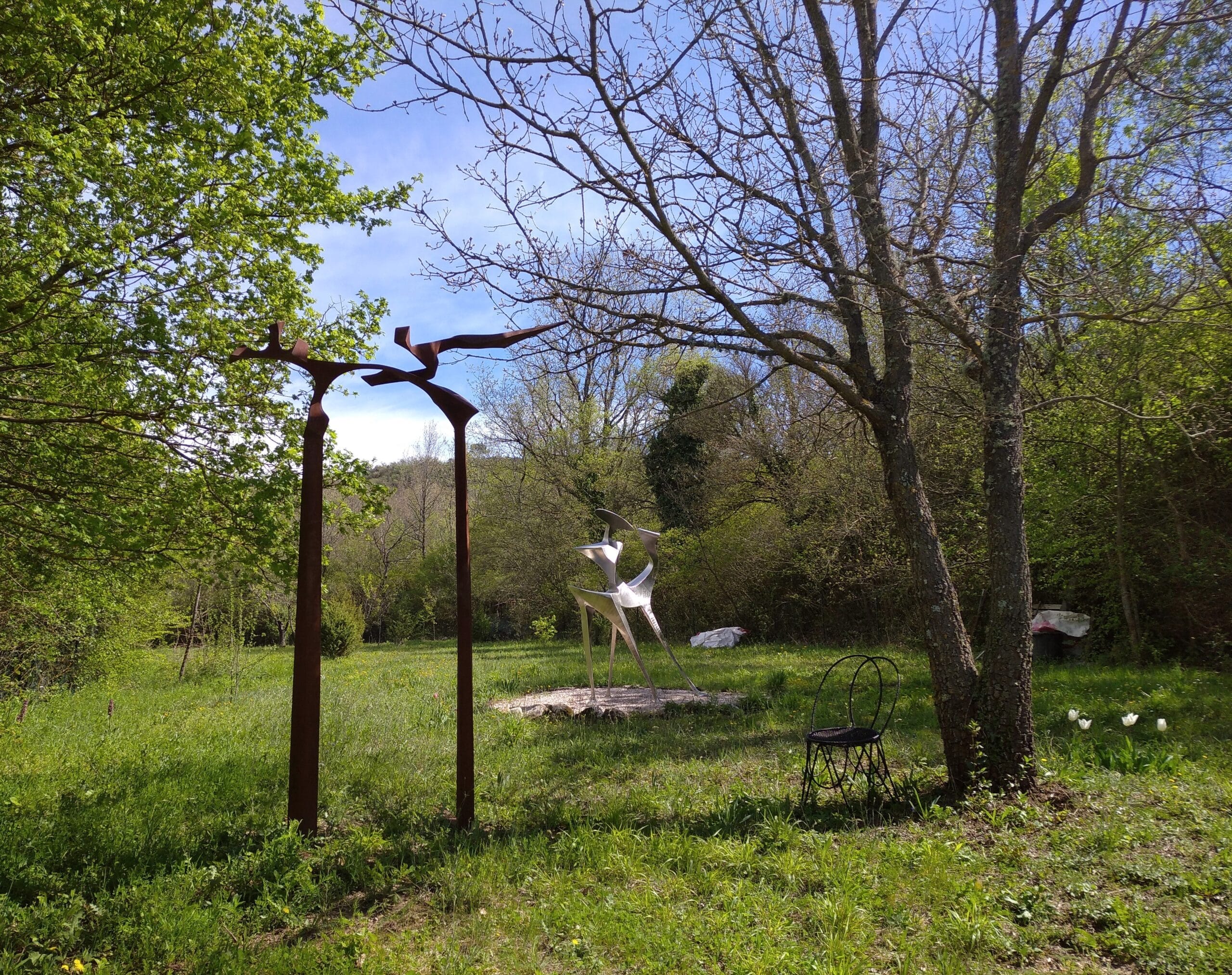 " La porte aux oiseaux" et "Méharrée"