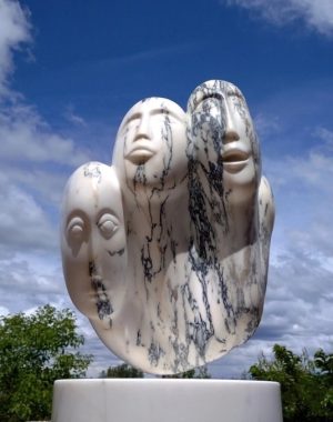 Sculpture marbre - Marseille - Cécile Déléage Romhein
