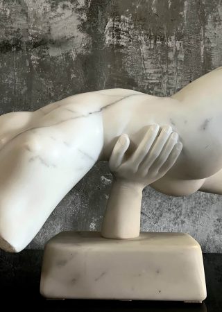 Buste emporté - Marbre de Carrare - Oeuvre disponible
